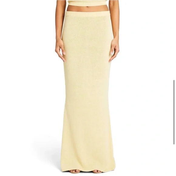 SER.O.YA Kora Knit Maxi Skirt & Top Two-Piece Set in Butter Yellow - Picture 4 of 4